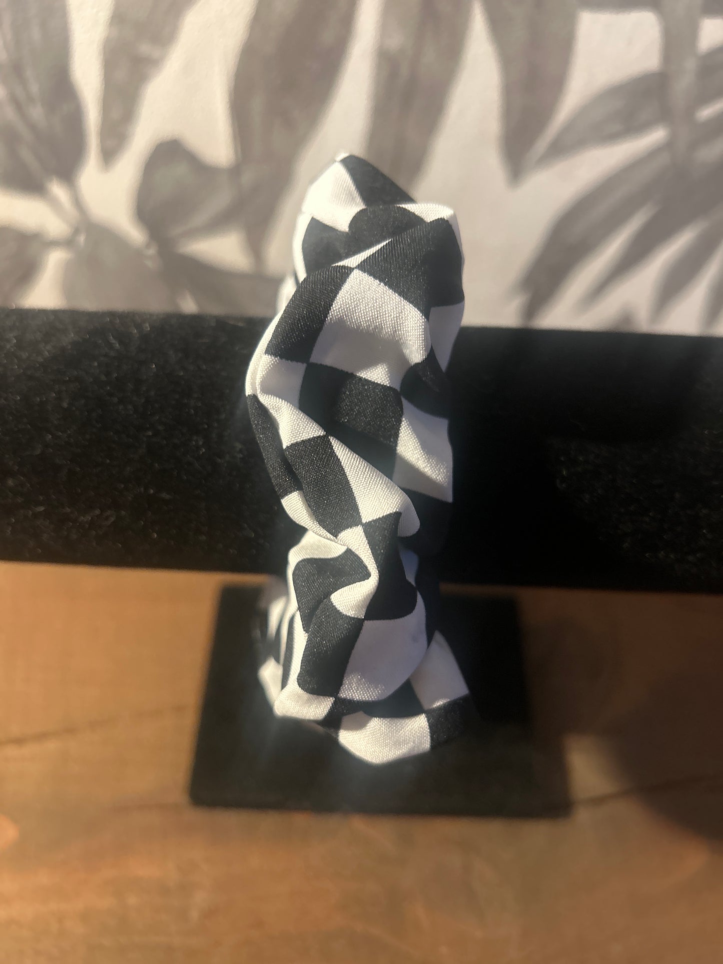 Black & White Large Chequered Satin Scrunchie
