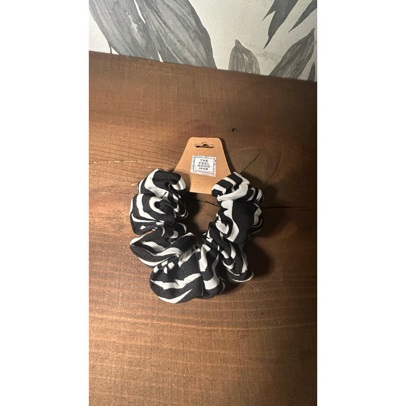 Black & White Scrunchie