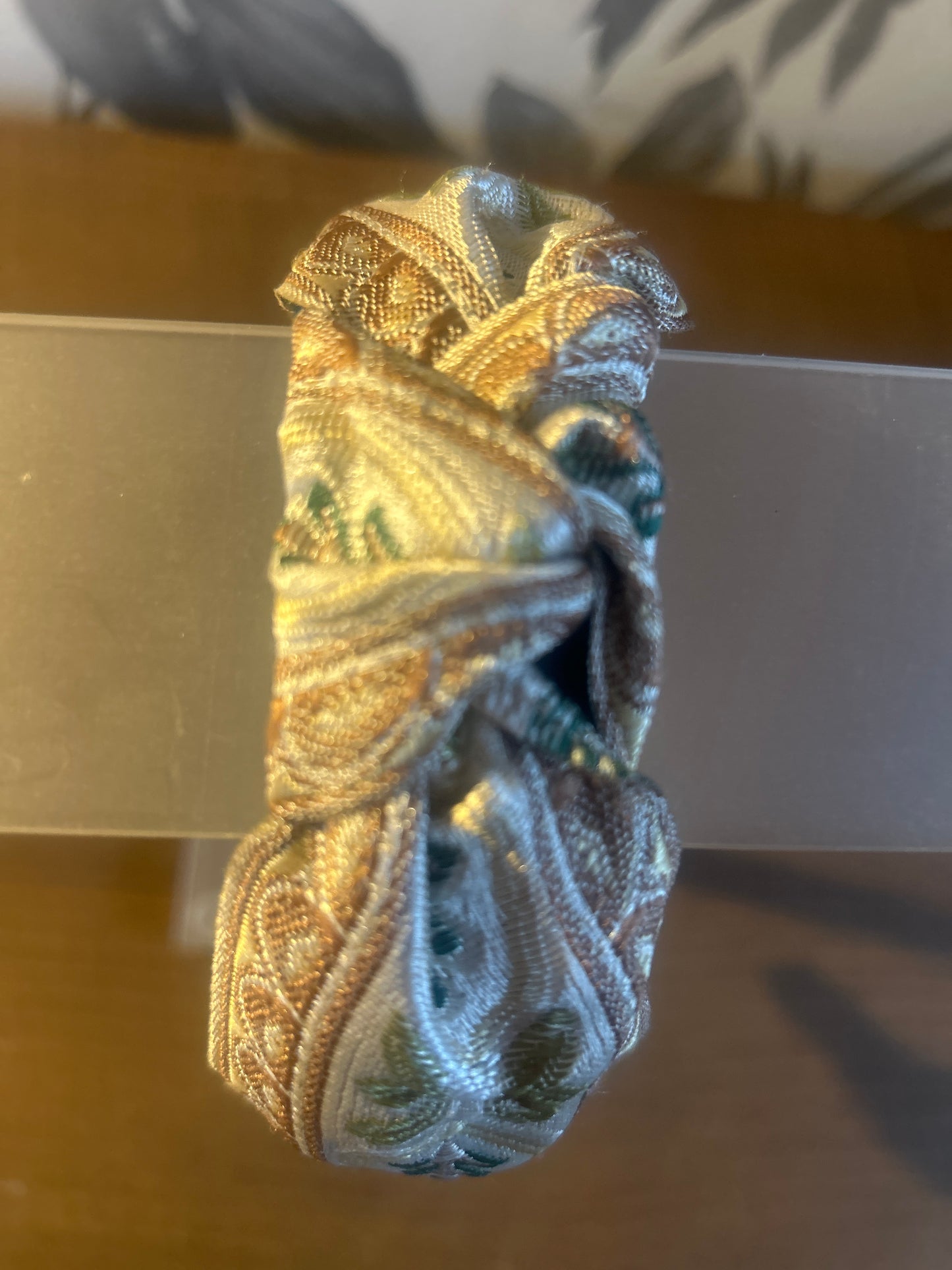 Beige Vintage Vibes Headband