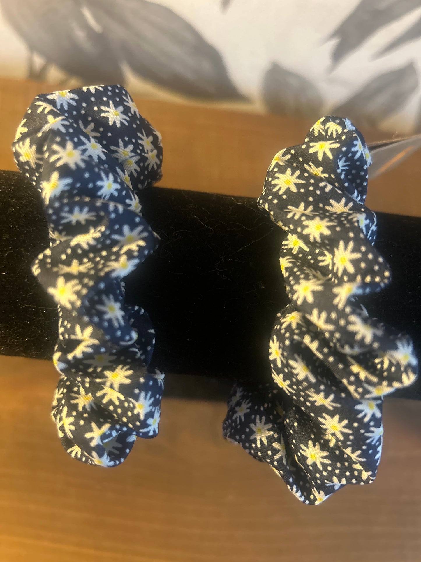 Navy Blue Daisy Scrunchie