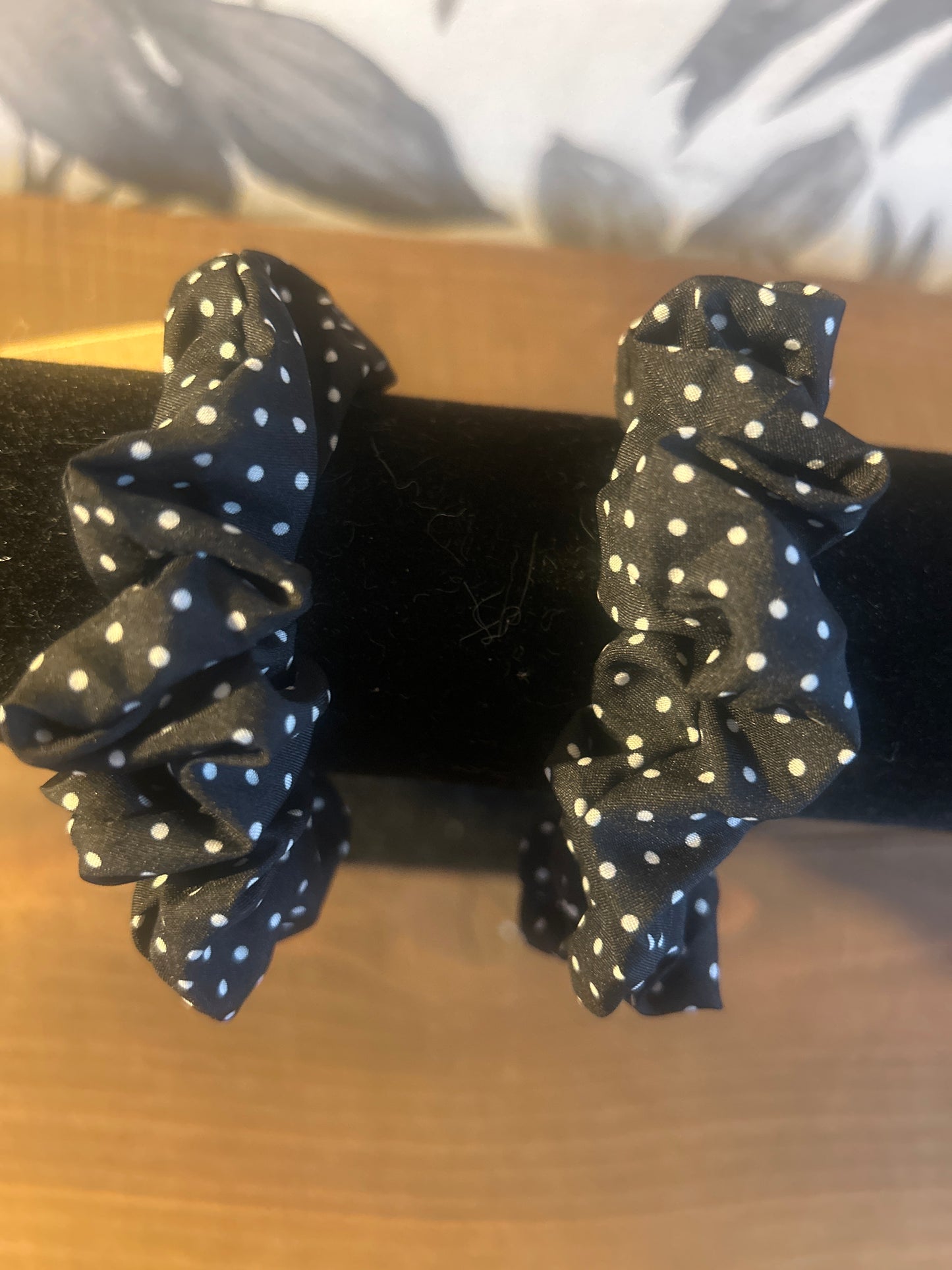 Black White Polka Dot Scrunchie