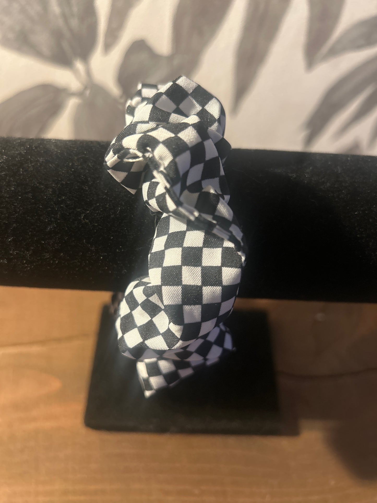 Black & White Small Chequered Satin Scrunchie
