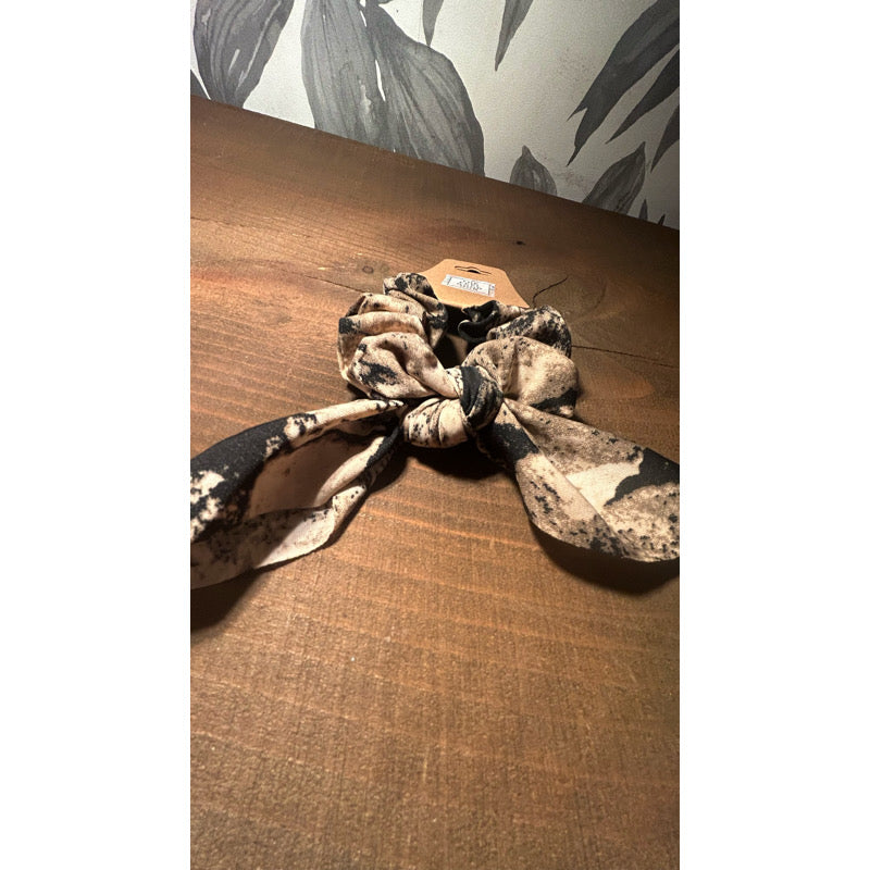 Bow Style Scrunchie